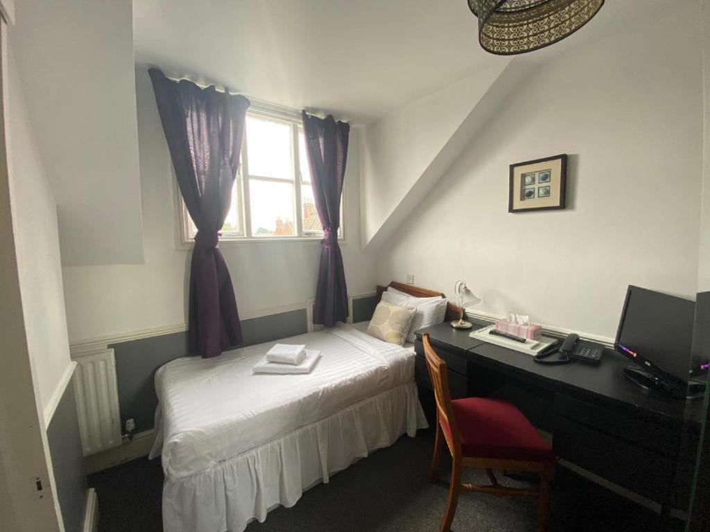 Grosvenor Hotel Rugby Eksteriør bilde