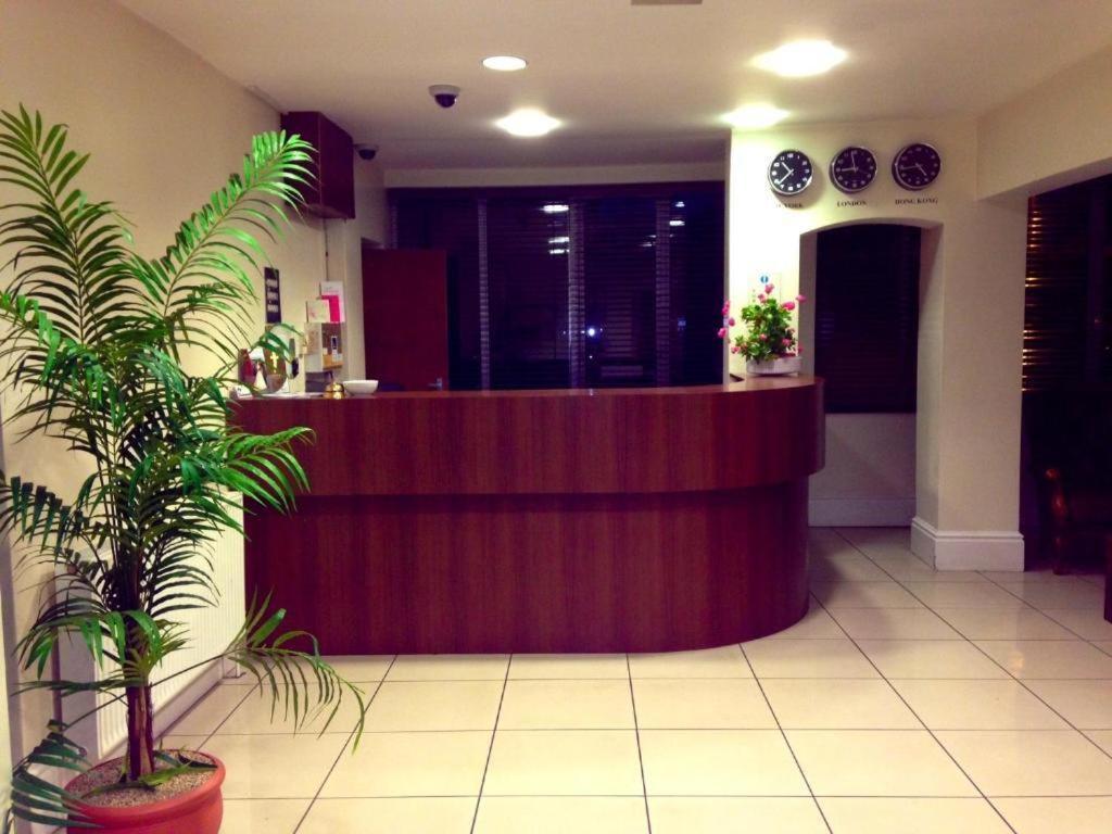 Grosvenor Hotel Rugby Eksteriør bilde
