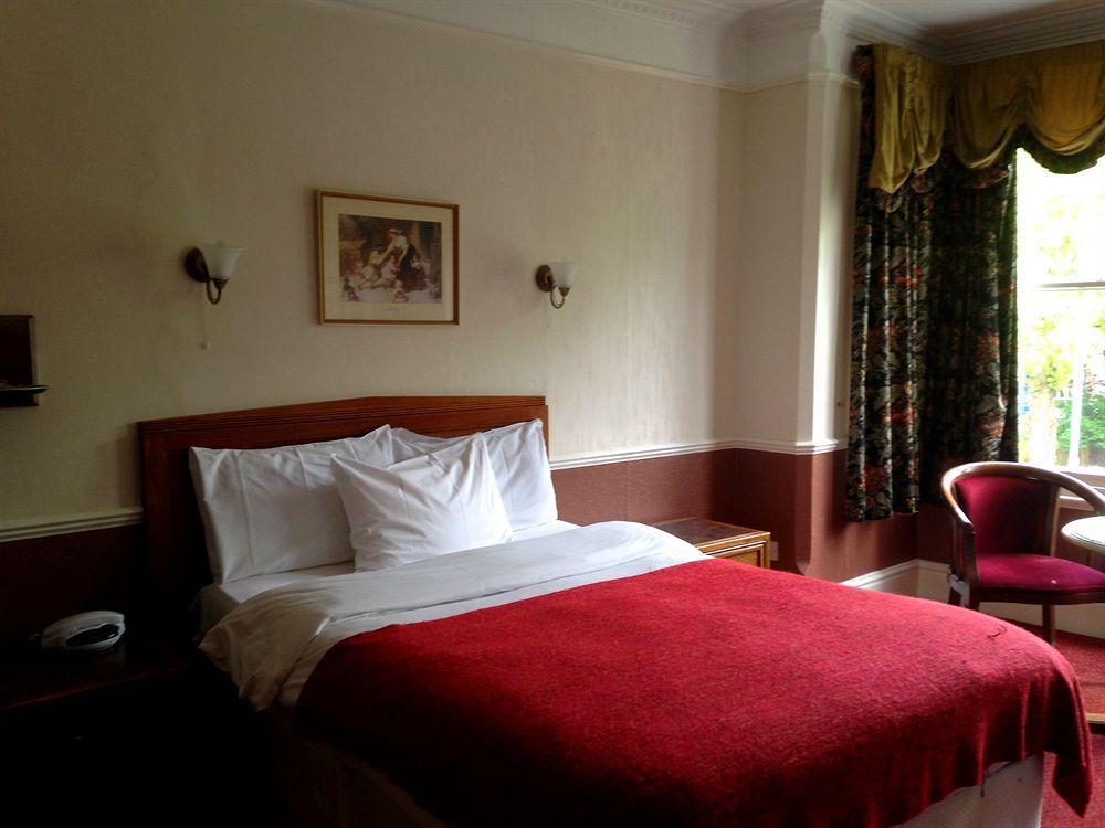 Grosvenor Hotel Rugby Eksteriør bilde