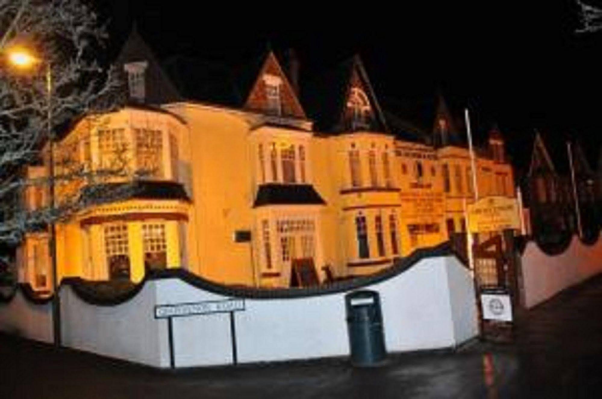 Grosvenor Hotel Rugby Eksteriør bilde